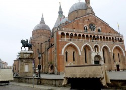 Đền thánh Antôn ở Padova, nước Ý  (ANSA)