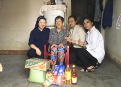 Hội dòng Khiết Tâm Đức Mẹ Nha Trang: Lễ Giáng Sinh 2020 ấm áp cho người nghèo