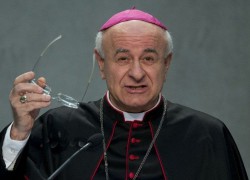 Đức tổng giám mục Vincenzo Paglia, Chủ tịch Hàn lâm viện Toà Thánh về Sự sống
