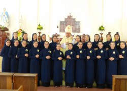 Hội Dòng Khiết Tâm Đức Mẹ Mừng 22 Nữ Tu Lớp ĐanTiên Khấn 2017