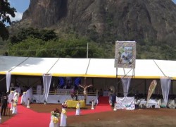 Lễ phong chân phước cho cha Giuseppe Ambrosoli tại Kalongo (Uganda), 20 11 2022