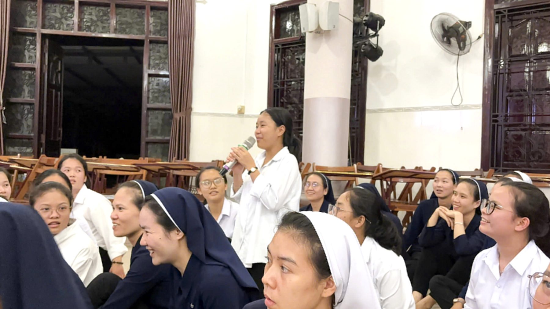 hoi dong khiet tam duc me (17)