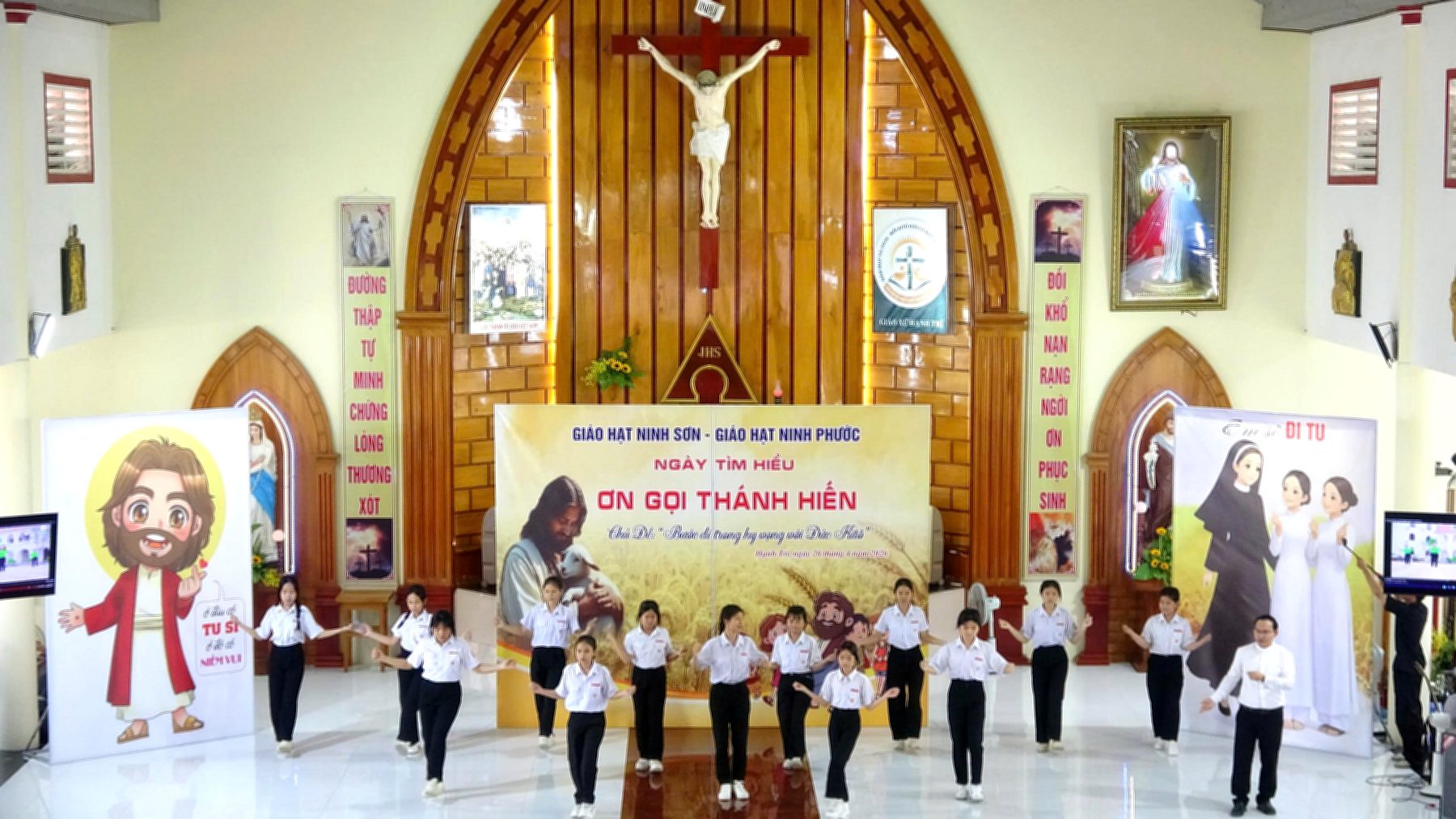 thanh tuyen khiet tam (5).jpg