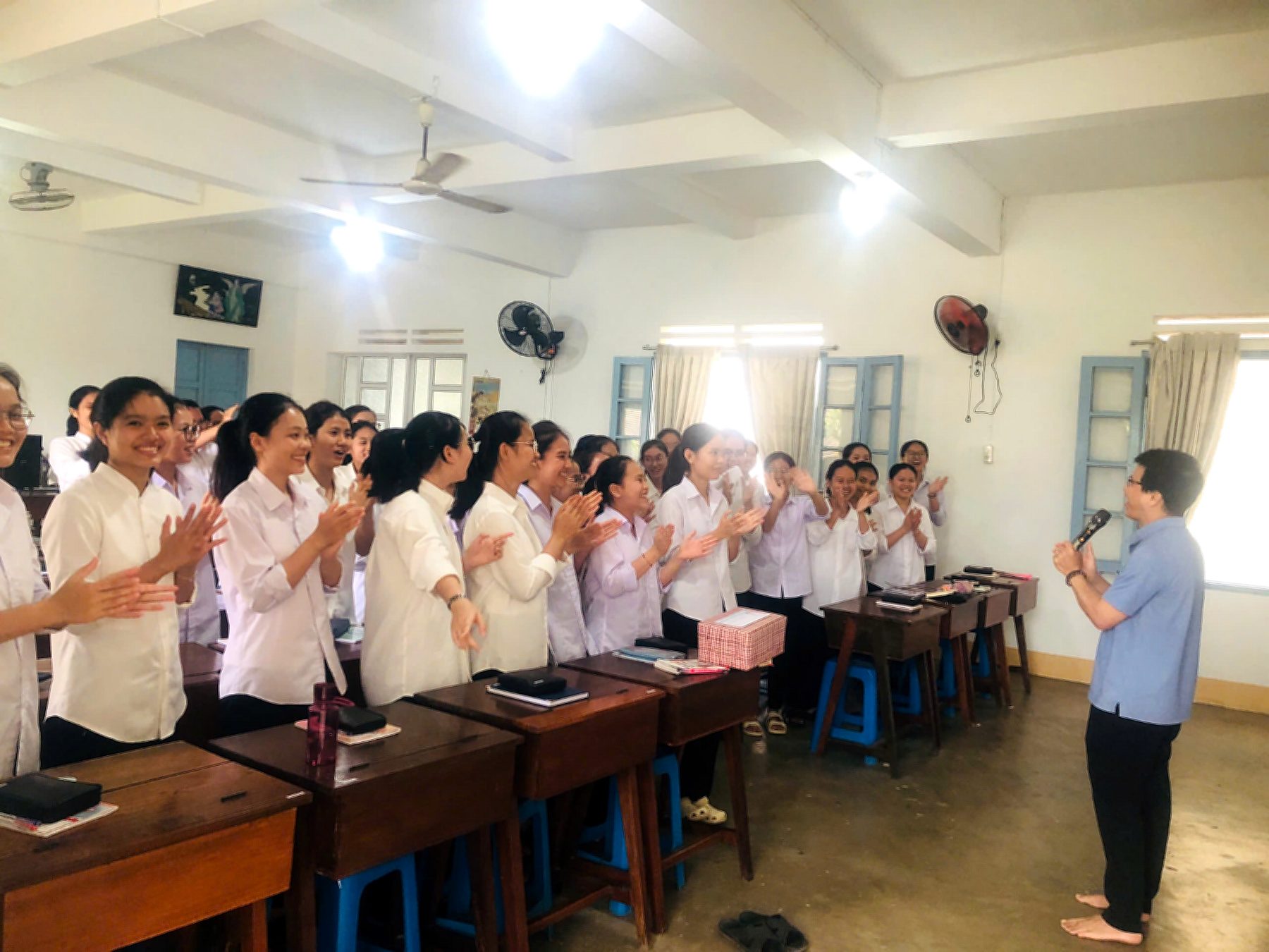 thanh tuyen khiet tam duc me (9).jpg