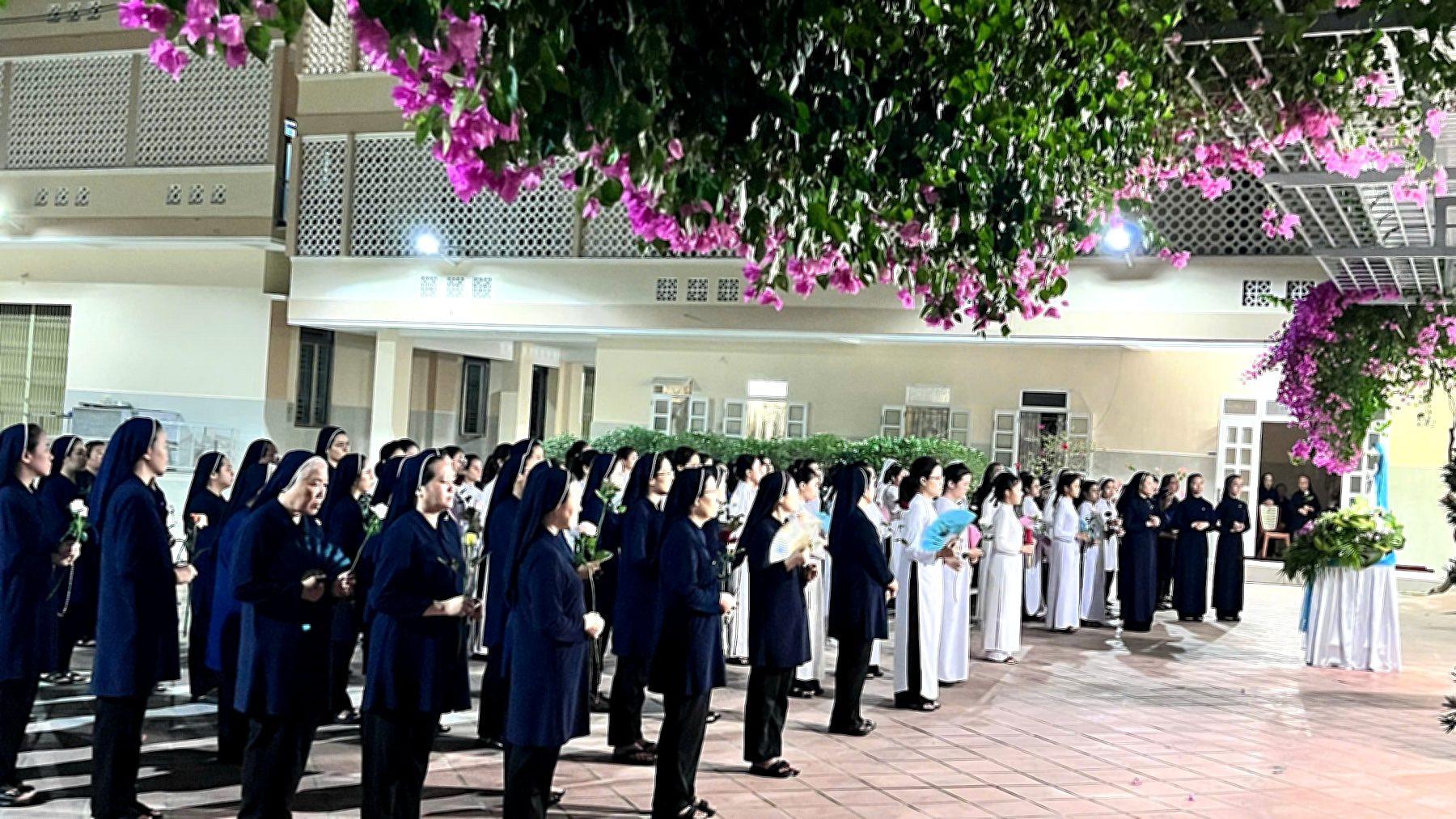 hoi dong khiet tam duc me (30).jpg