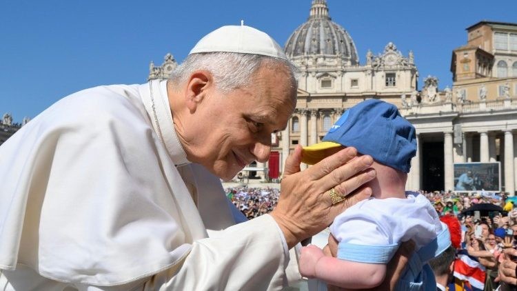 Vatican công bố Văn kiện Chuẩn bị cho Hội nghị tháng 10 về Amoris Laetitia