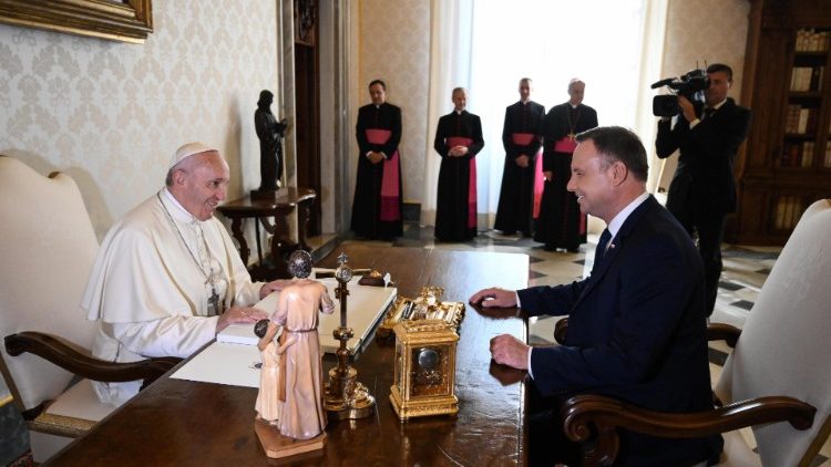 Tổng thống Andrzej Duda yết kiến Đức Thánh Cha ngày 15.10.2018  ANSA