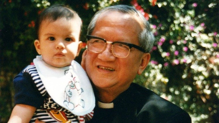 Đức Cha Crepaldi: ĐHY Phanxicô Xaviê Nguyễn Văn Thuận, "một câu chuyện Kitô hữu tuyệt vời"