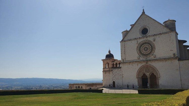Vương cung thánh đường thánh Phanxicô ở Assisi