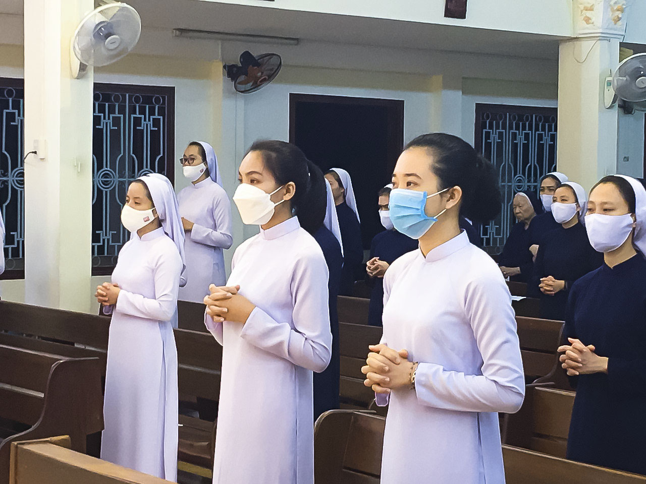Thanh Tuyển Viện Khiết Tâm Mừng Lễ Bổn Mạng và Mừng Ngày Nhà Giáo Việt Nam