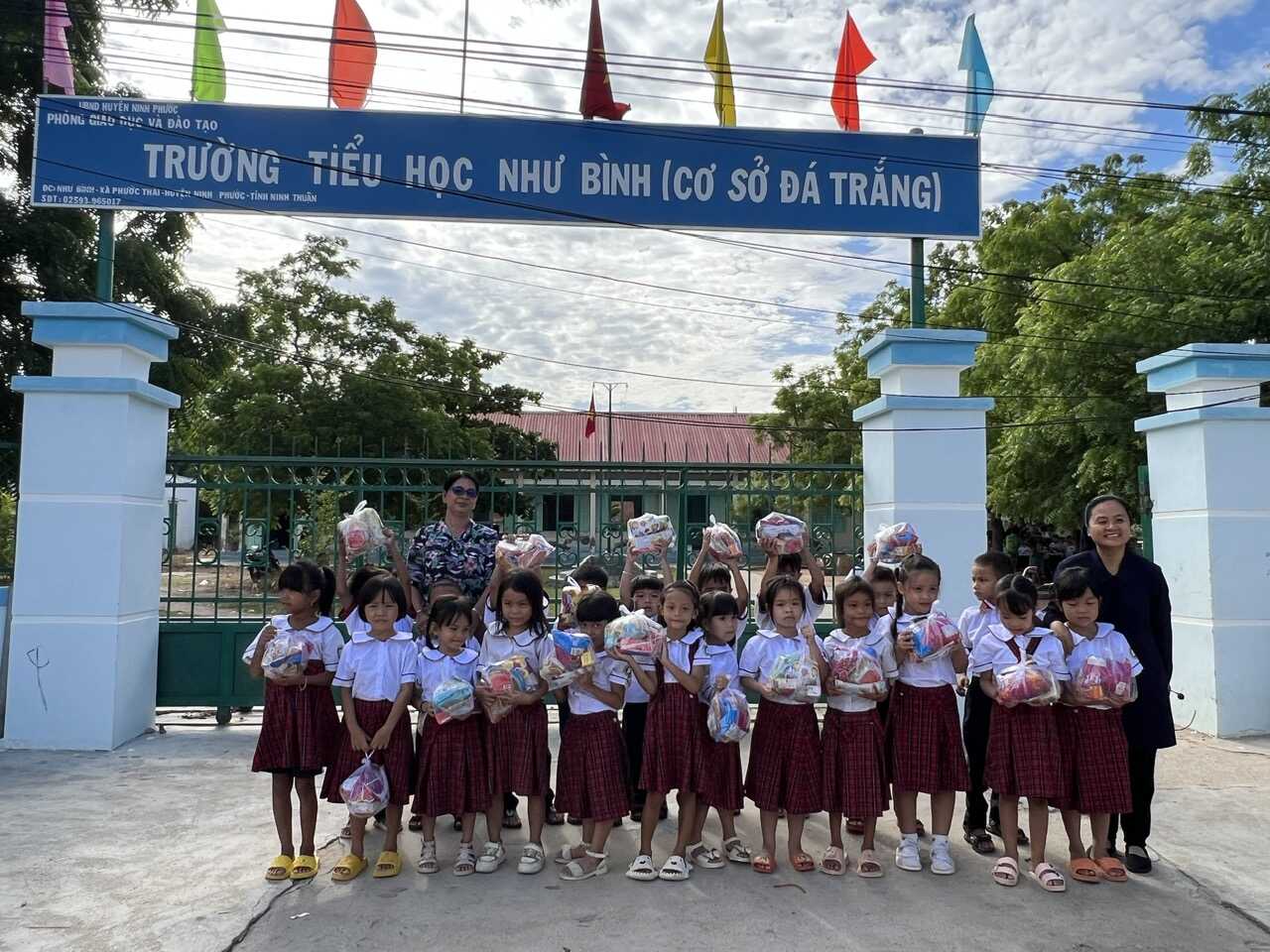 trung thu 2024 (2)