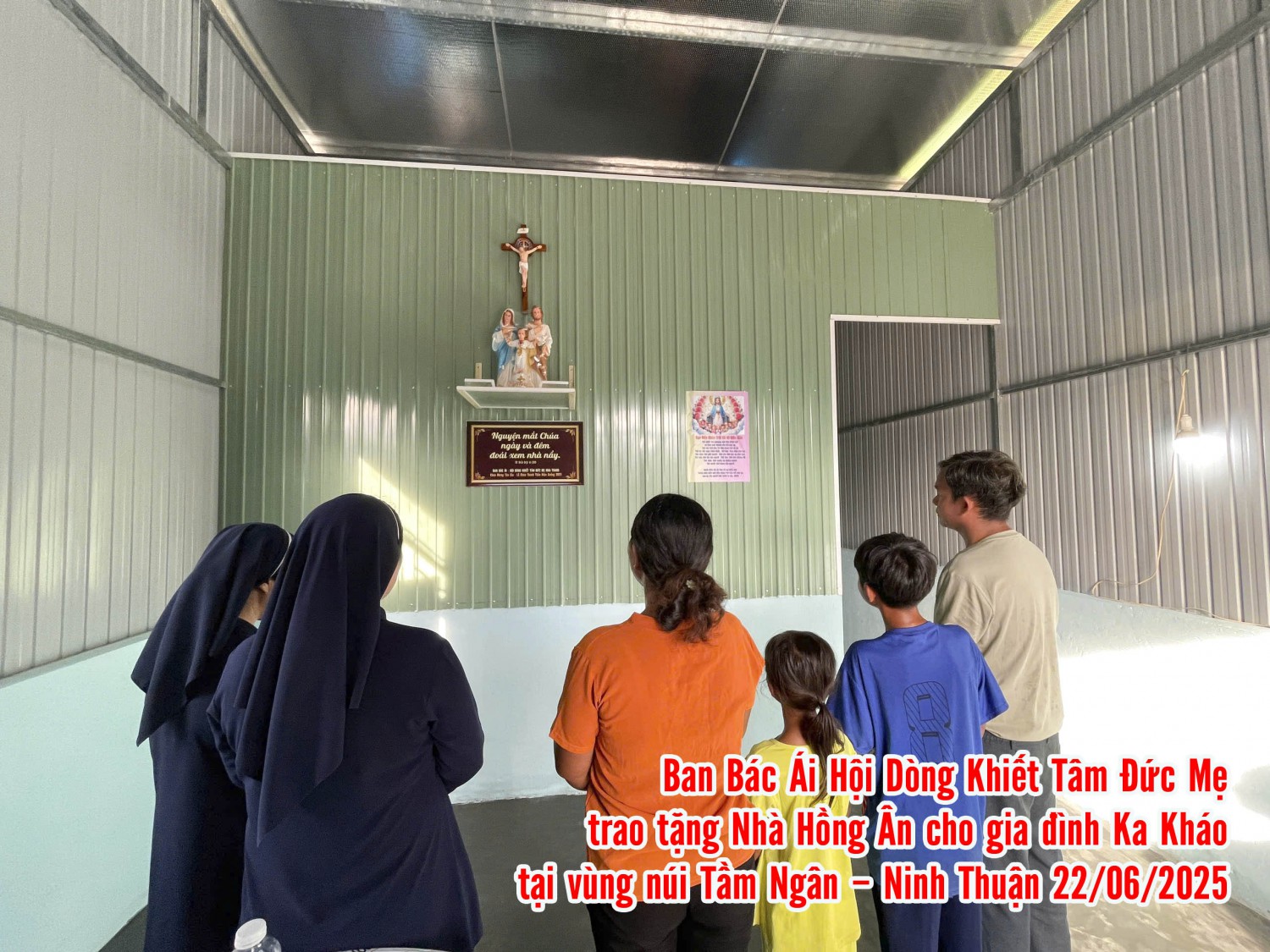 ban bac ai hoi dong khiet tam duc me trao tạng nha hong an 2