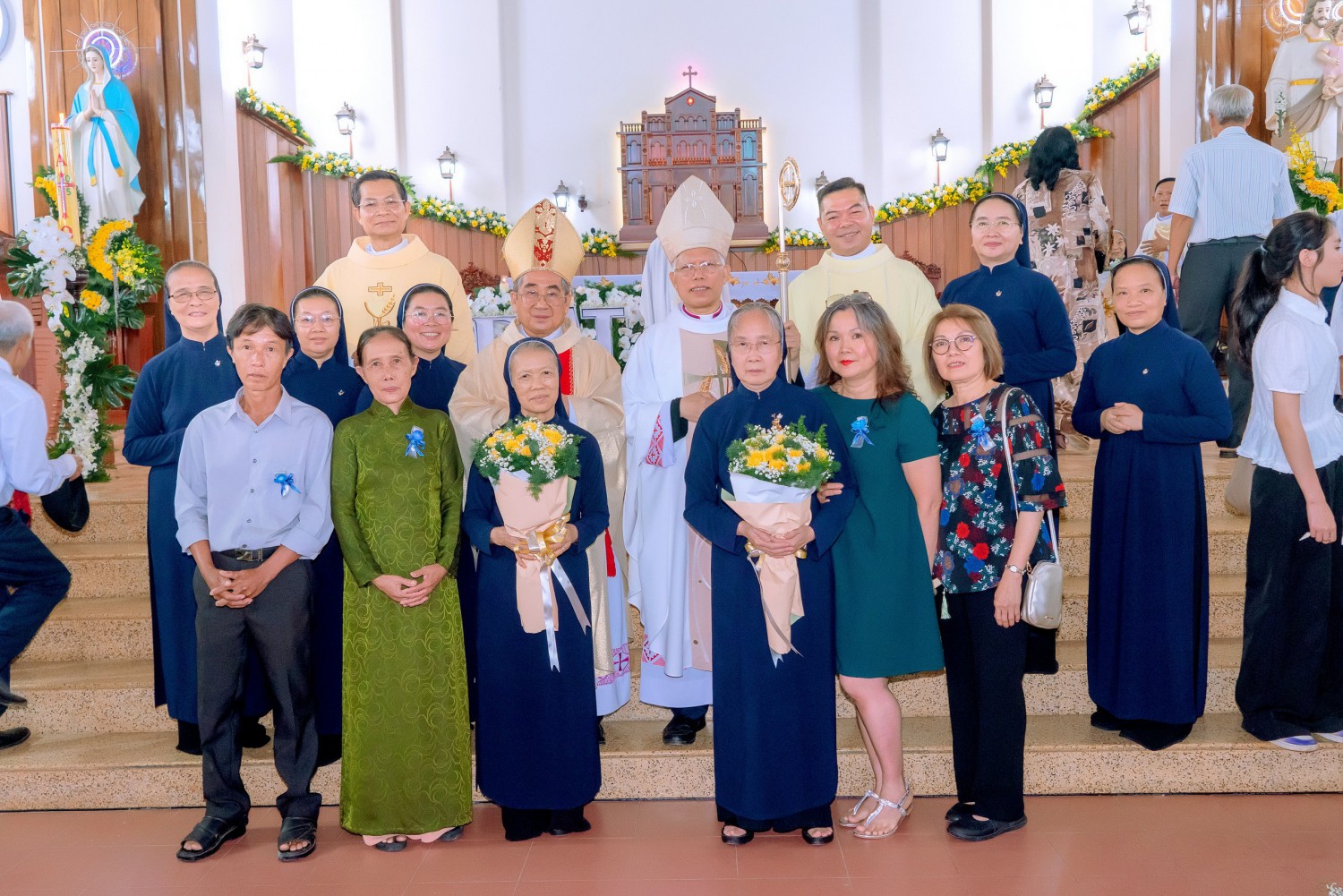 hoi dong khiet tam duc me (5)
