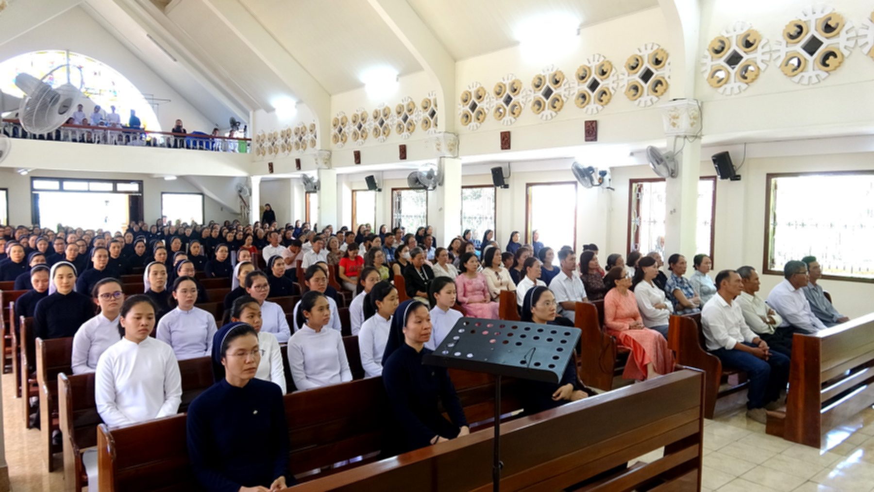 hoi dong khiet tam duc me nha trang (23).JPG