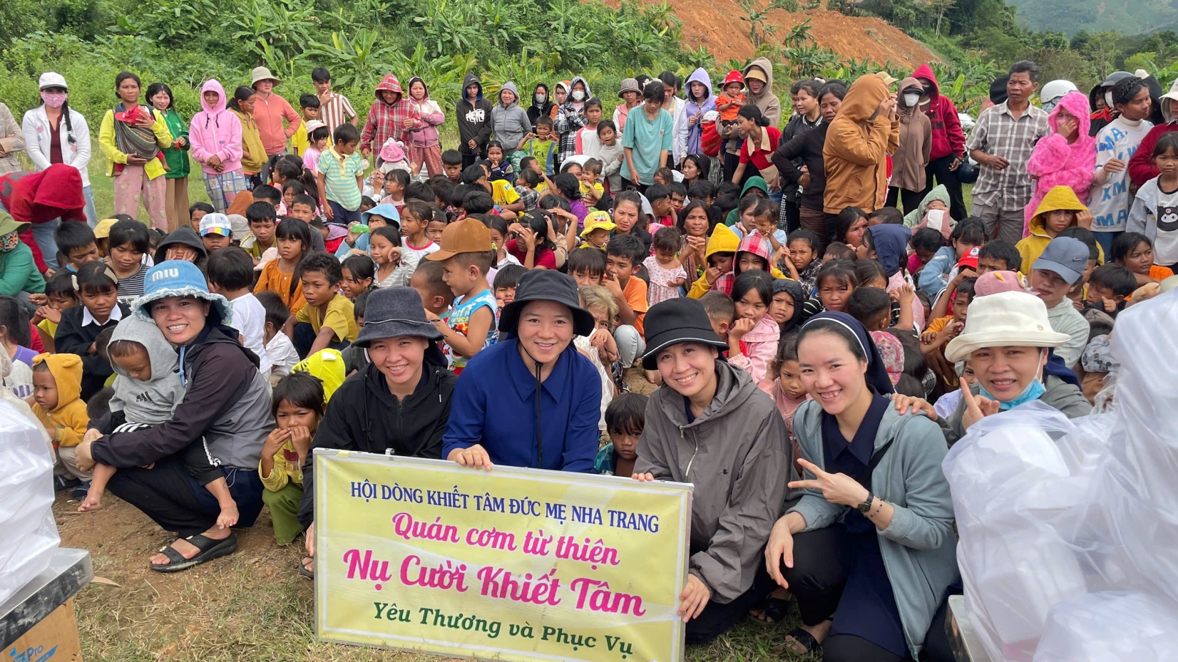 Quán Cơm Từ Thiện Nụ Cười Khiết Tâm Tròn 4 Năm Phục Vụ (2021-2025)