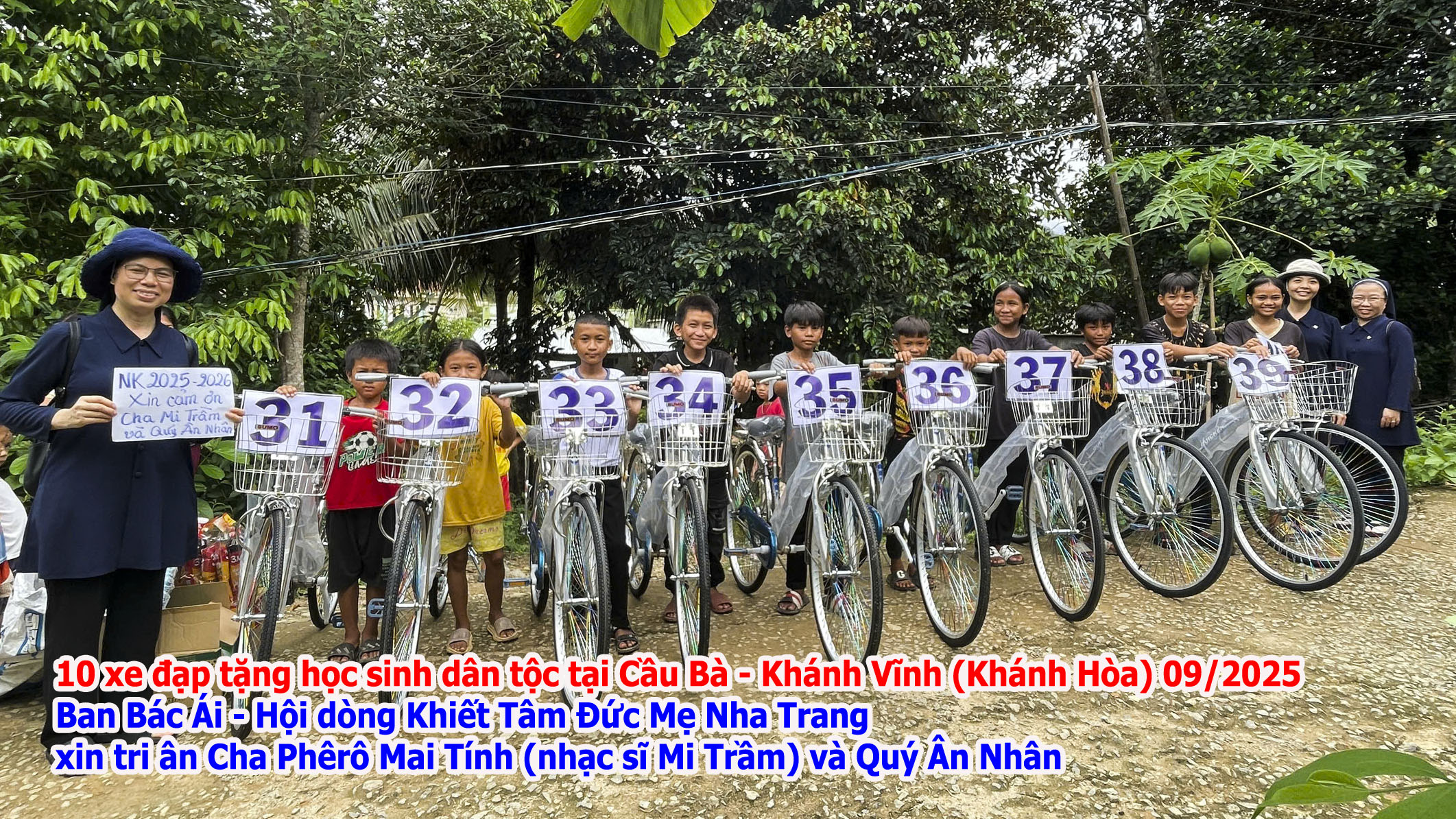 Ban Bác Ái - Hội Dòng Khiết Tâm Đức Mẹ Nha Trang  Trao Tặng 20 Xe Đạp Cho Các Học Sinh Có Hoàn Cảnh Khó Khăn  Ở Khánh Vĩnh và Cầu Bà